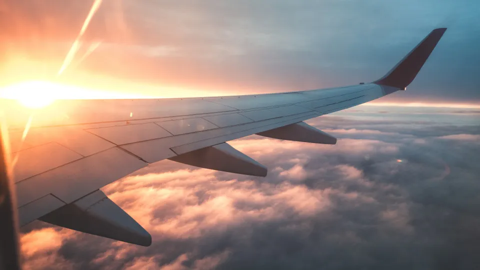 Companhias aéreas afastam problemas se conflito durar "um ou
