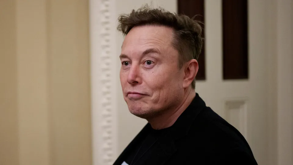 Elon Musk ocupa o primeiro lugar no 'ranking' dos mais ricos