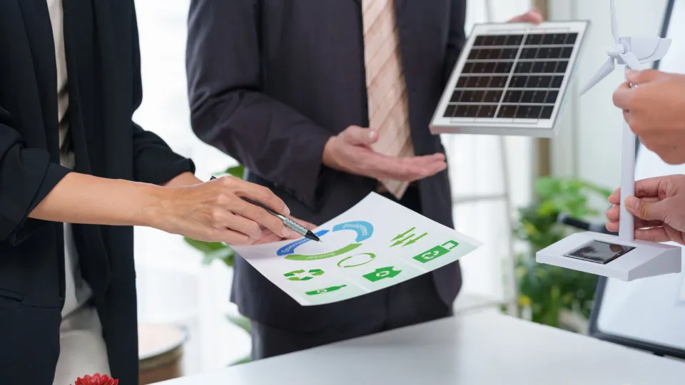 "Empresas precisam de olhar para a energia de forma