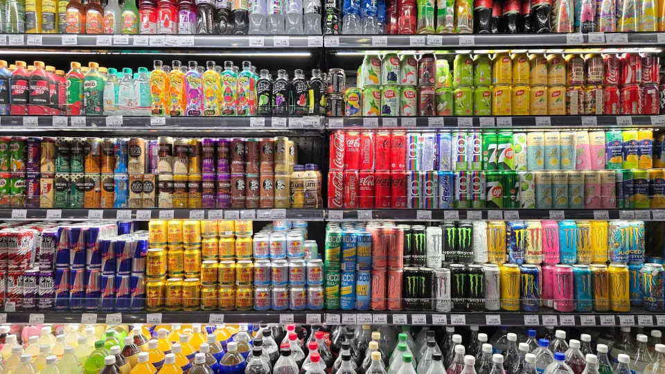 Imposto sobre refrigerantes? "Faz todo o sentido" reavaliar