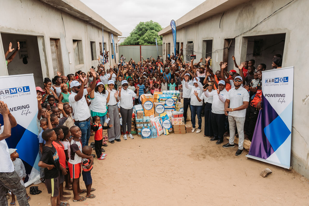 KARMOL Moçambique Doa Alimentos e Kits de Higiene para Vítimas