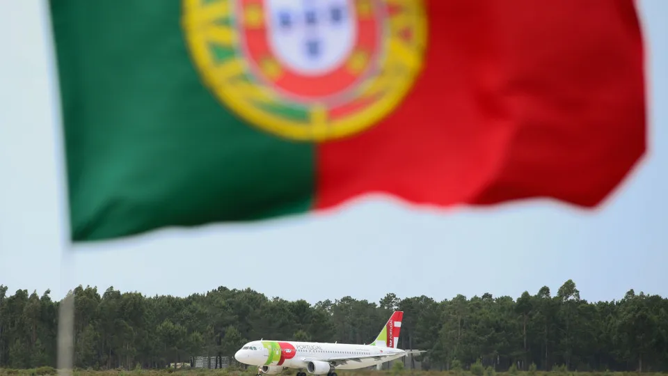 Lufthansa quer avançar com proposta pela TAP e criar escola