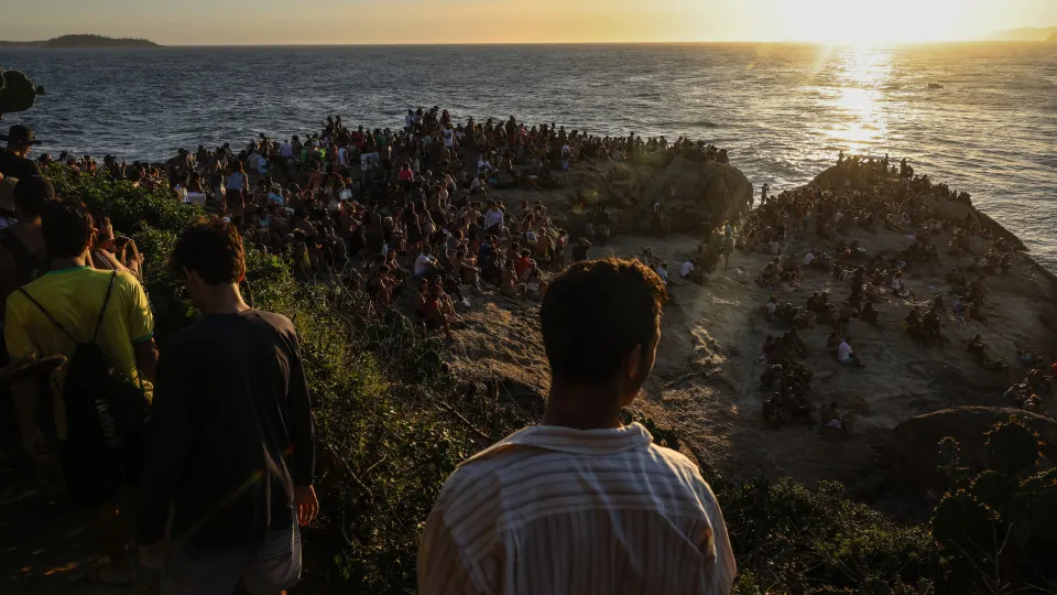 Mais de 2,6 milhões visitaram Brasil em 2 meses (é 2.º