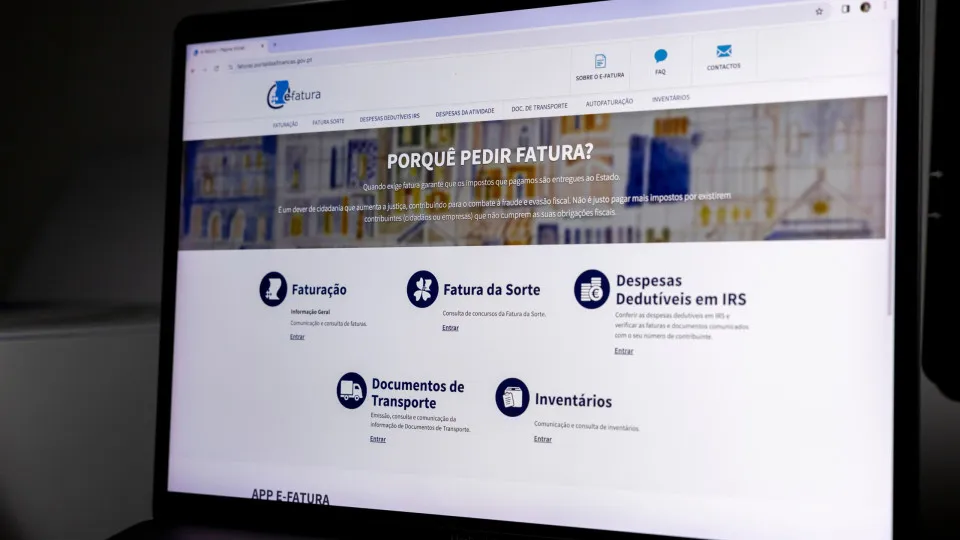 Não se esqueça de validar as notas fiscais para o IRS (você só tem até