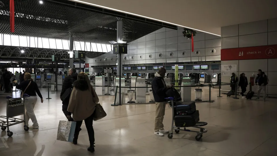 Passageiros nos aeroportos nacionais sobem 4% em janeiro