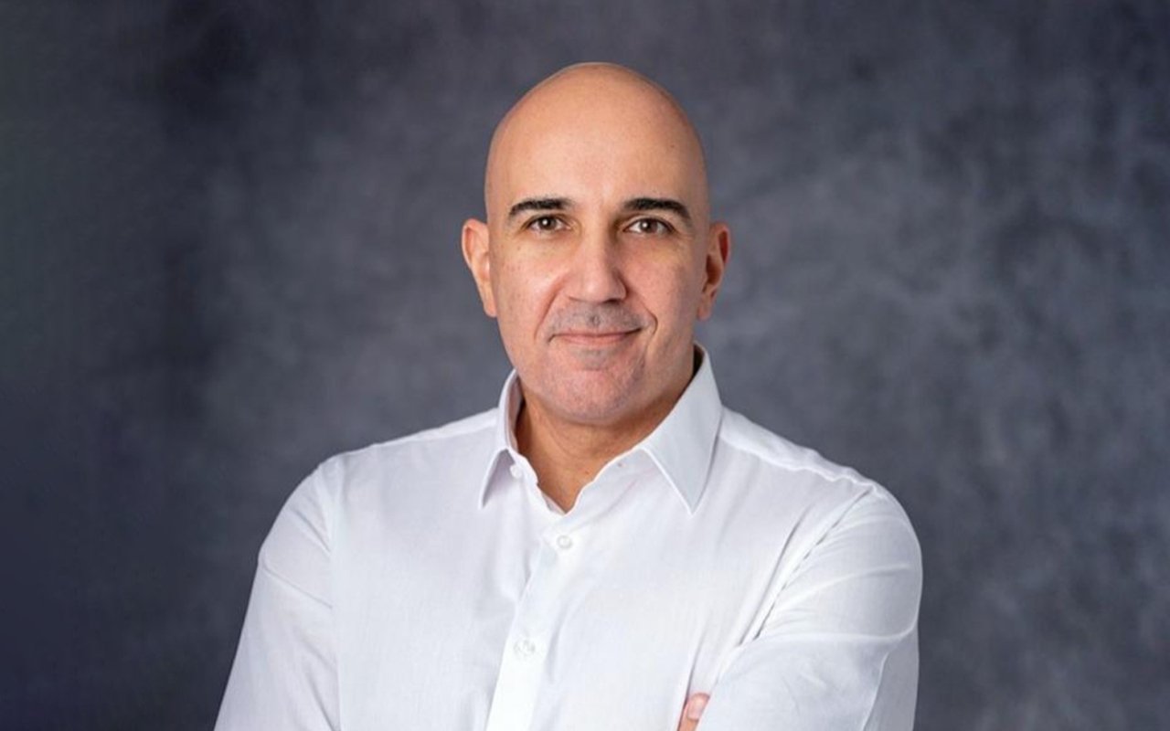 Powered by: Seguros e Ambiente de Negócios