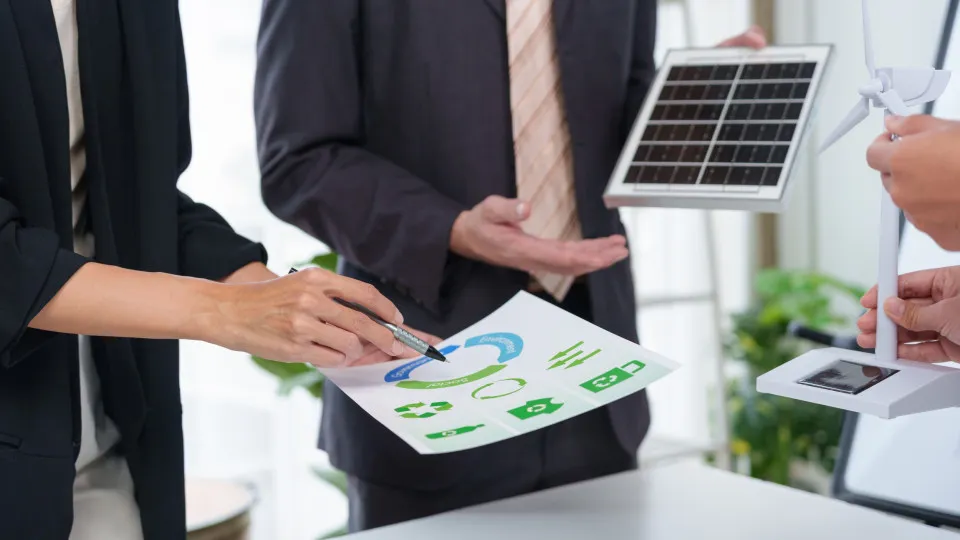 Sustentabilidade suporta decisão em 77% das grandes empresas