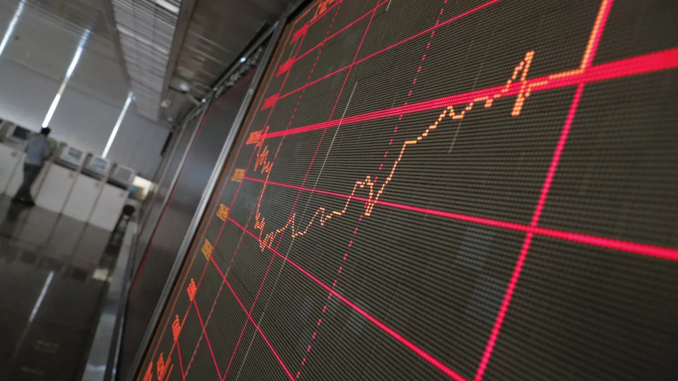 Taxas Euribor sobem a 6 e a 12 meses para máximos de mais de