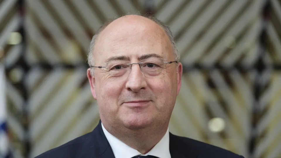 "Temos um petróleo que não sabemos utilizar, que é a água"