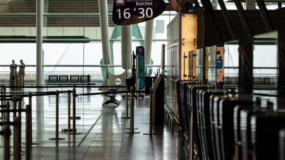 Turismo? Aeroporto do Porto deve evitar "lutar contra o
