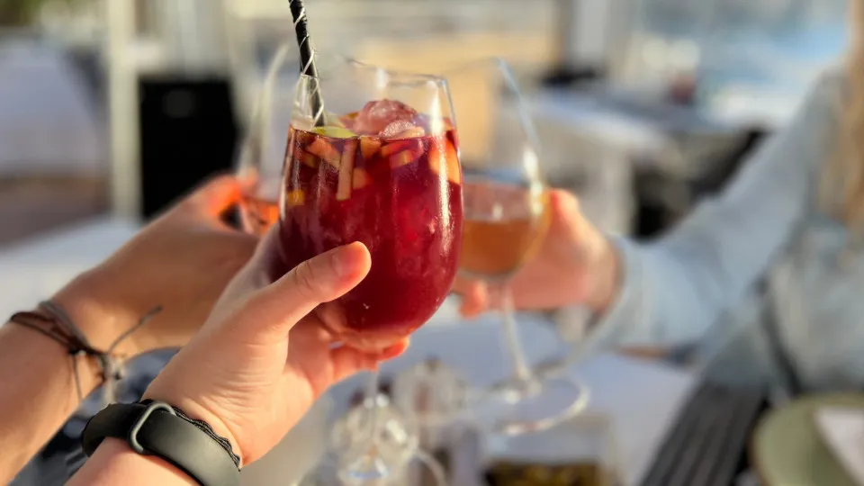 "Vinho tranquilo": Sangria com esses ingredientes não paga