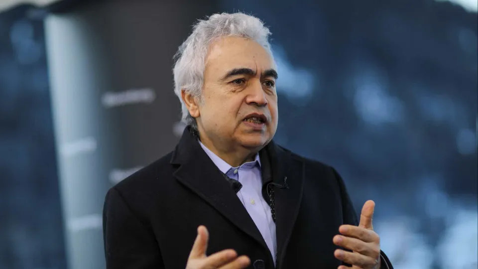 Agência Internacional de Energia prevê aceleração das