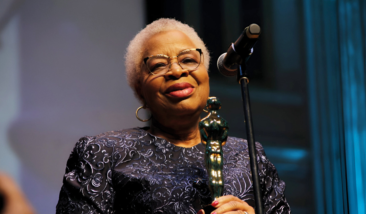 Ativista Social Graça Machel Distinguida Com Prêmio