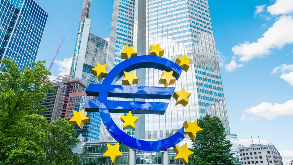 Banco Central Europeu decide não mexer nas taxas de juro