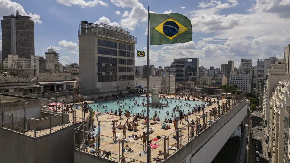 Brasil lidera concentração de riqueza na América Latina