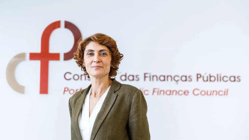 Crescimento previsto de 2% é "provável", mas CFP prefere