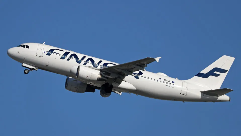 Companhia aérea Finnair regista prejuízo de 9,2 milhões no