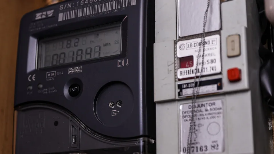 Consumo elétrico dispara 10,3% no mercado liberalizado, diz