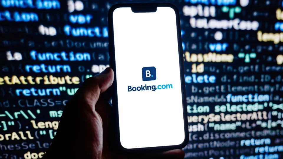Itália. Booking investigada por suspeitas de favorecimento