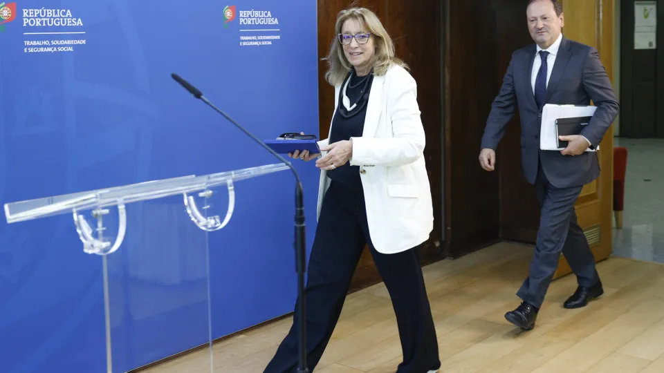 Lei laboral: Governo confira que UGT "saberá honrar tradição