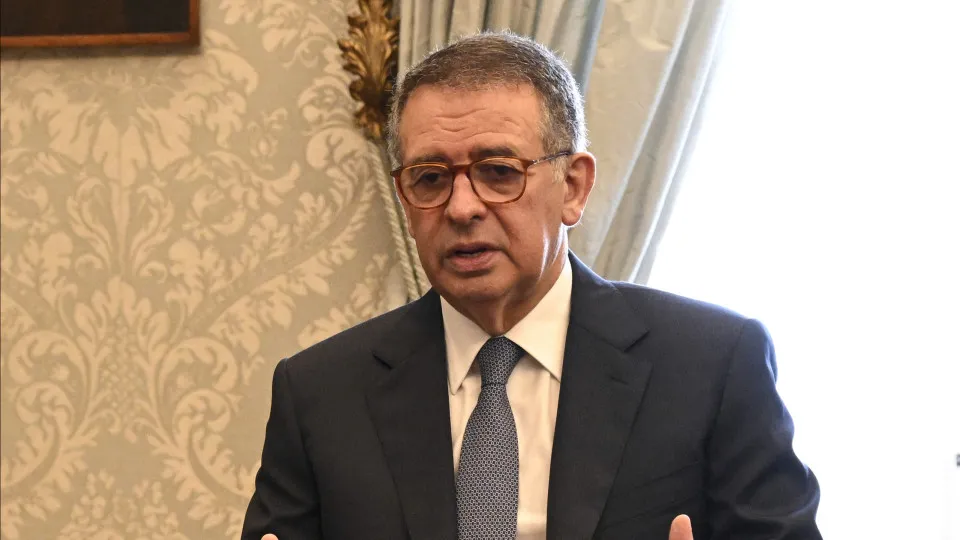 Lei laboral. Seguro "não desiste" e recebe hoje parceiros