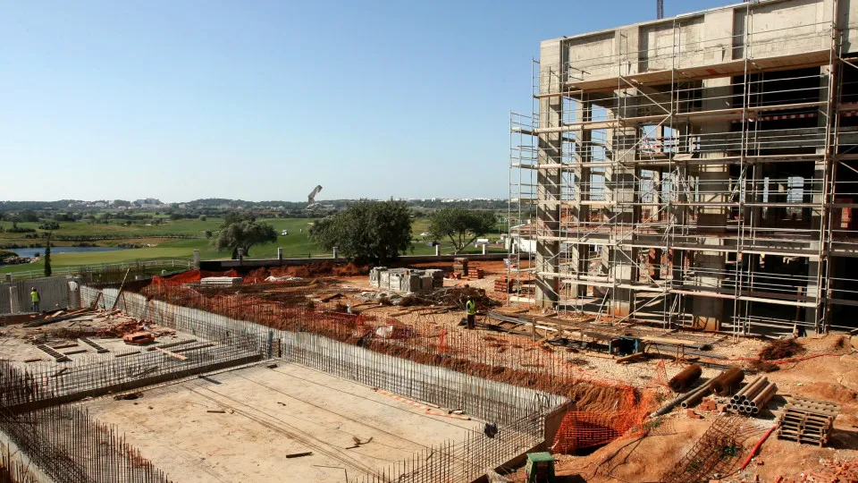 Licenças para construção e reabilitação habitacional caem