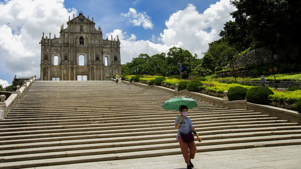 Macau ajuda empresas chinesas a assinarem 109 acordos em