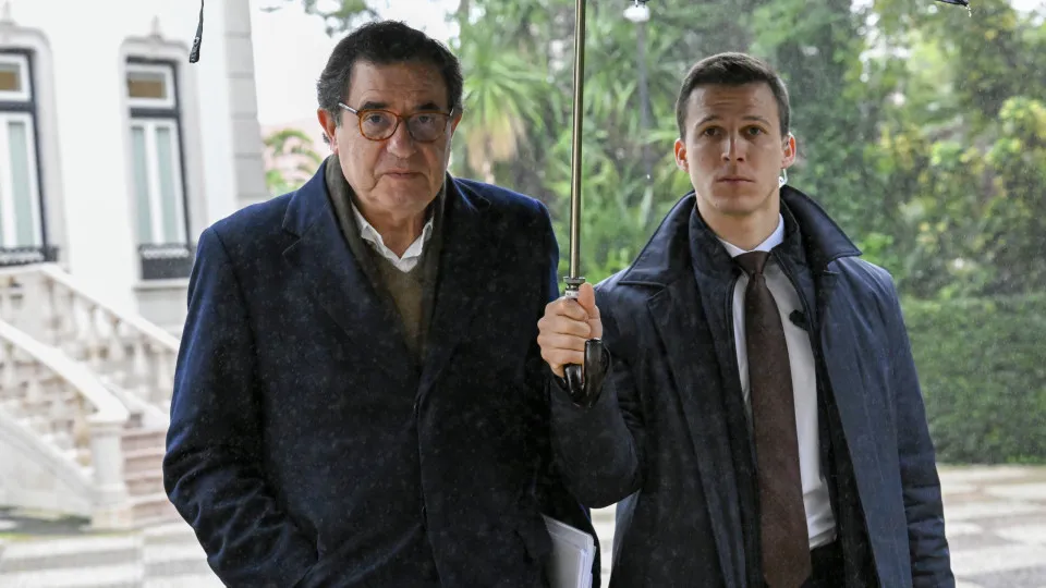 Ministro Castro Almeida e ex-governantes na Covilhã Innov