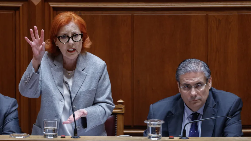 Refinaria de Sines é "essencial". Ministra diz como o