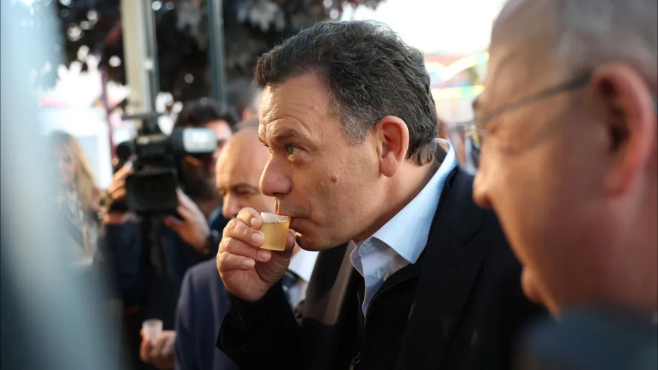 Reforma laboral? "Não quero privilegiar nem excluir nenhum"