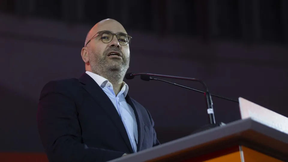 SSM? "O Governo suspendeu todas as alterações- Aguarda