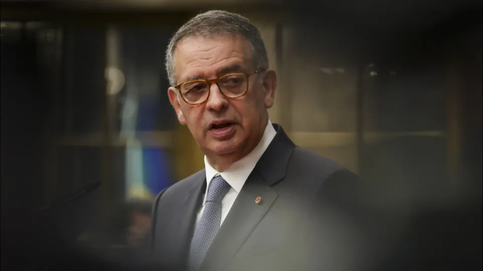 Seguro promulga diploma que altera regras do sistema