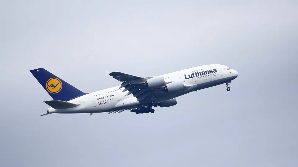 Sindicato alemão de pilotos marca nova greve na Lufthansa
