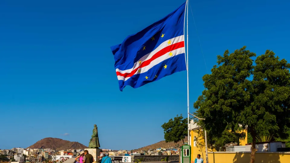 Transportes Aéreos de Cabo Verde relançam ligação aérea com