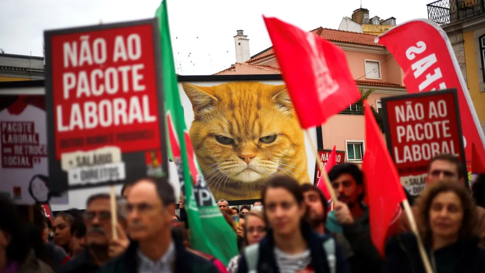 AO MINUTO: "Precariedade" e "retrocesso", as reações à nova