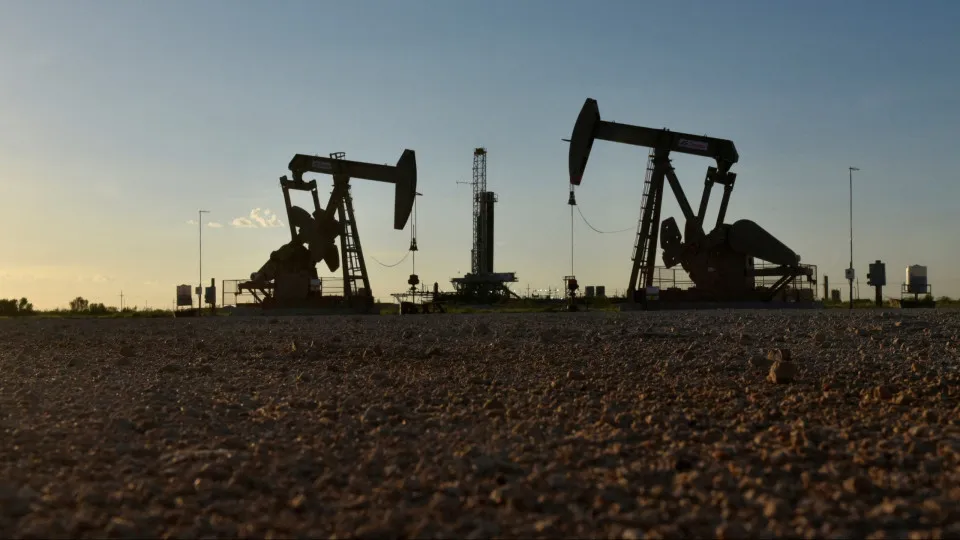 Cotação do Brent para entrega em julho baixa 0,73% para