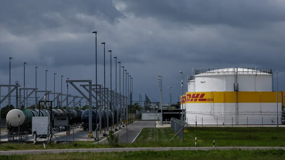 Cotação do Brent para entrega em julho sobe 3,35% para