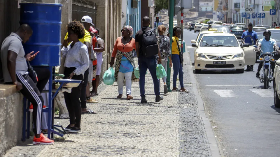 Crescimento da economia de Cabo Verde deverá abrandar para