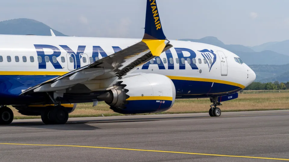 Fronteiras: Ryanair pede ao Governo suspensão do novo