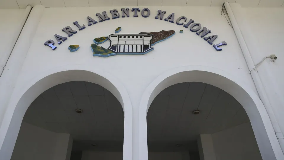 Governo timorense revê para baixo crescimento econômico em