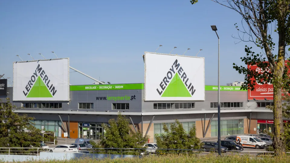 Leroy Merlin divide "sucesso" com trabalhadores e dá R$ 2,8