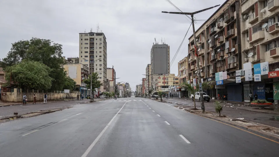 Maputo financia cartas de condução para regularizar