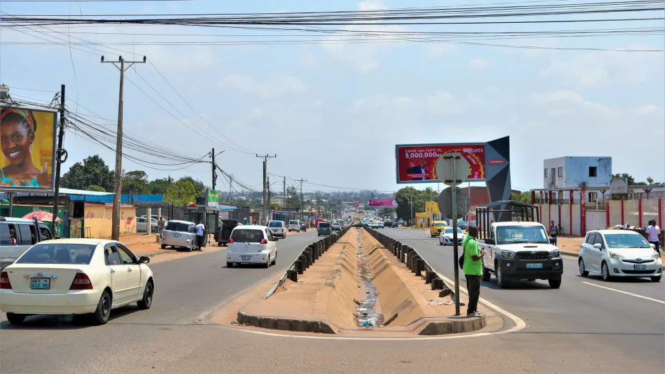 Moçambique deve crescer 2,1% apoiado pela "recuperação do