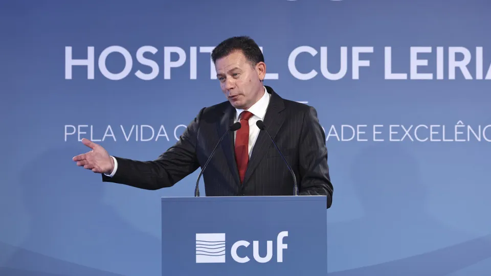 Montenegro minimiza previsão de déficit da Comissão