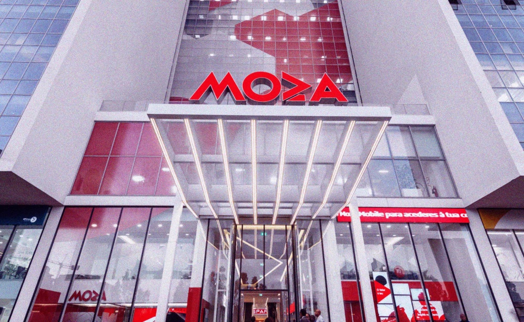 Moza Banco distinguido em três categorias no “Global Banking