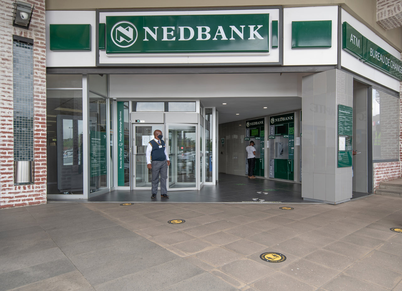 Nedbank Reforça Ganhos e Fecha 2025 no Verde • Diário