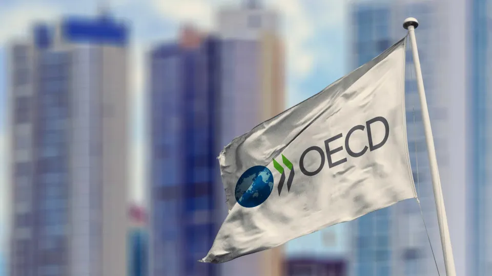 OCDE aconselha Japão a elevar IVA e reduzir dívida pública