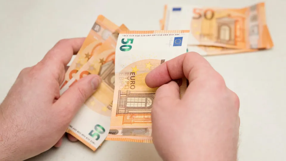 Se eu for demitido, quanto recebo de indenização por cada ano