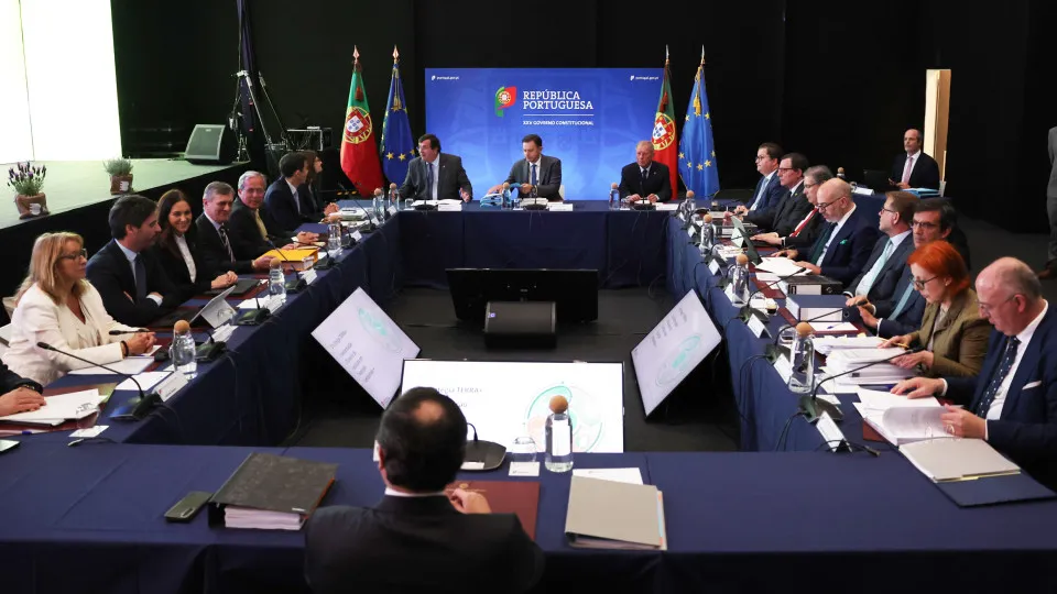 Sem acordo, Governo aprova hoje proposta sobre alterações à
