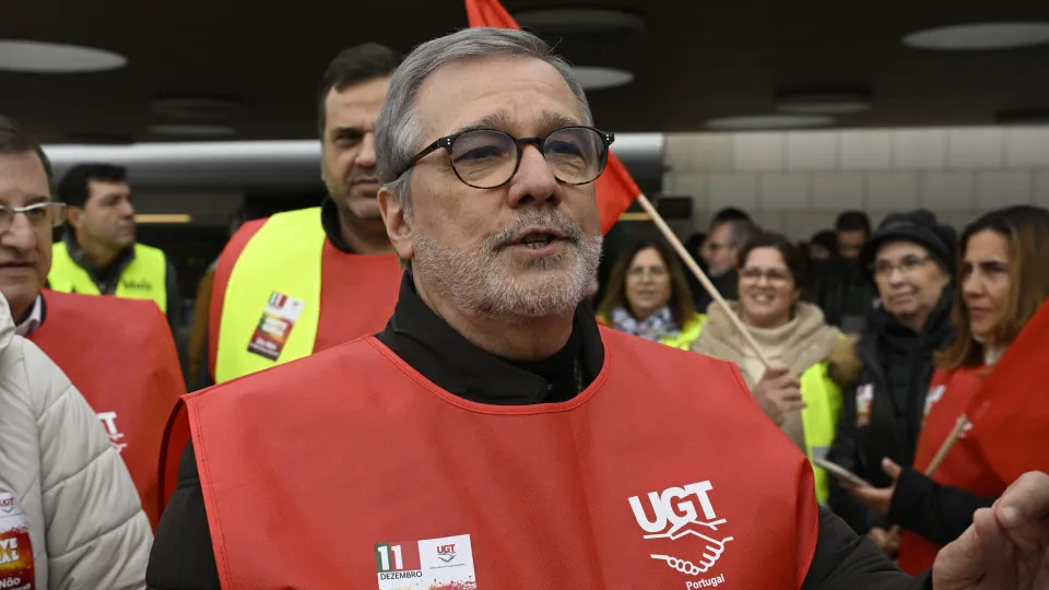 UGT acusa Governo de ter minado confiança com "constante